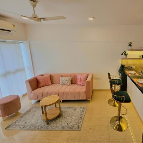 The riverfront home with the jacuzzi at Lodha Belmondo